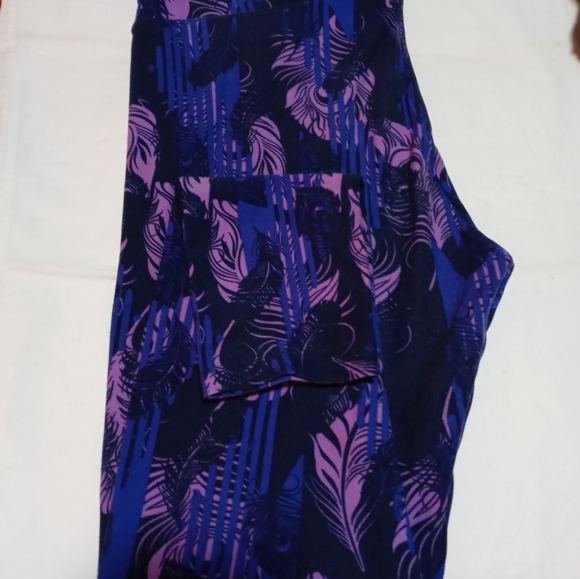 LuLaroe Leggings - Picture 2 of 5